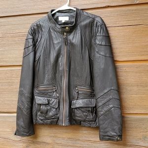 2 for $100
JLO Brown Leather Bomber Jacket womens size XL